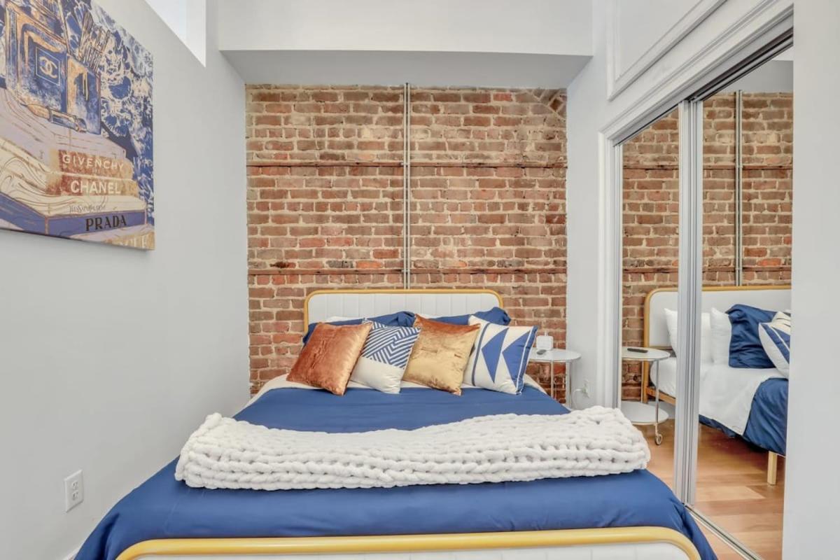 Lush Savannah Loft - Near Plant Riverside District エクステリア 写真