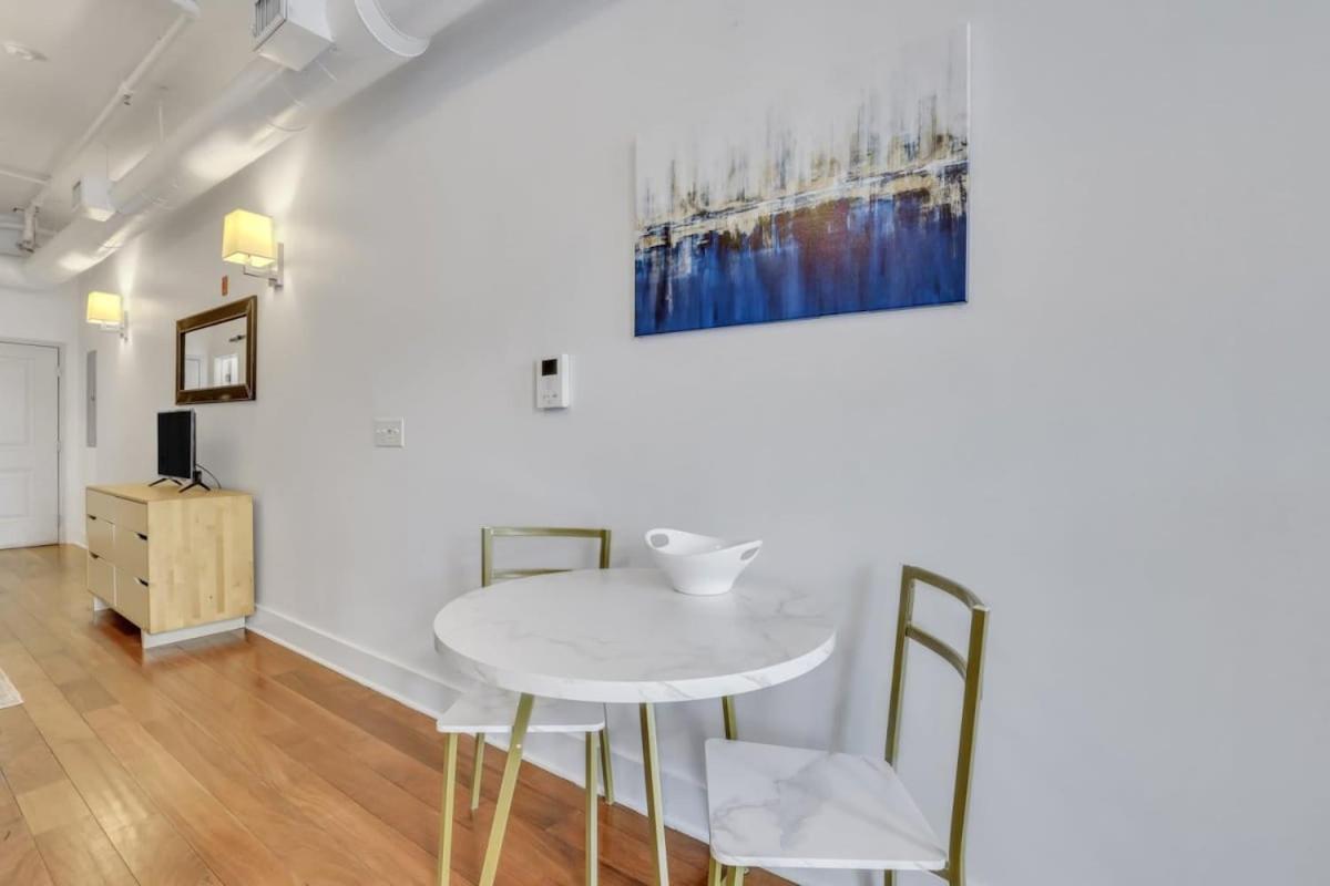 Lush Savannah Loft - Near Plant Riverside District エクステリア 写真